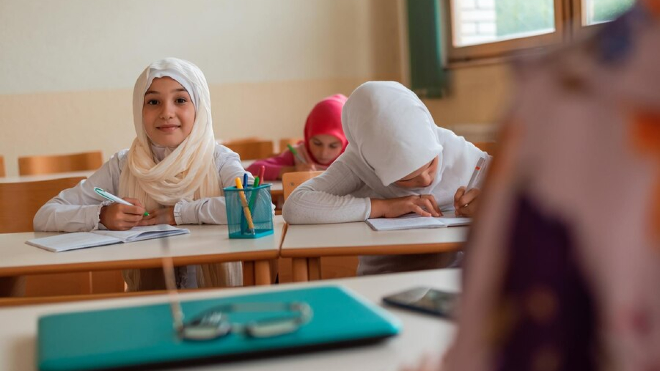 5 Cara Menumbuhkan Kecintaan Anak pada Ilmu Pengetahuan dan Agama